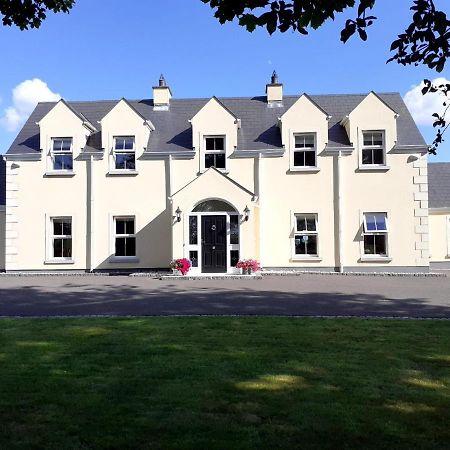 Single Or Twin Room In Lovely Country Residence Nobber 外观 照片